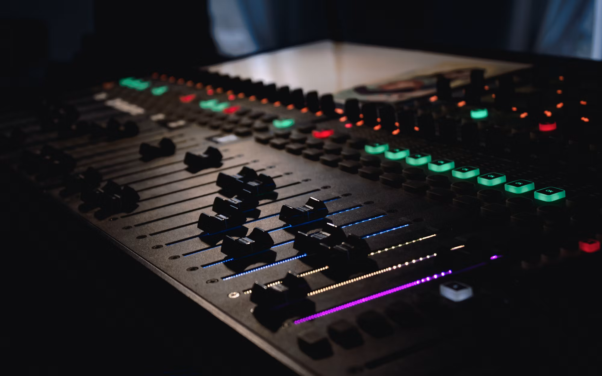 The Digital Evolution of Music Distribution: Navigating the New Landscape